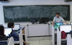 江苏省专升本辅导班(图1) 江苏省专升本辅导班(图1)